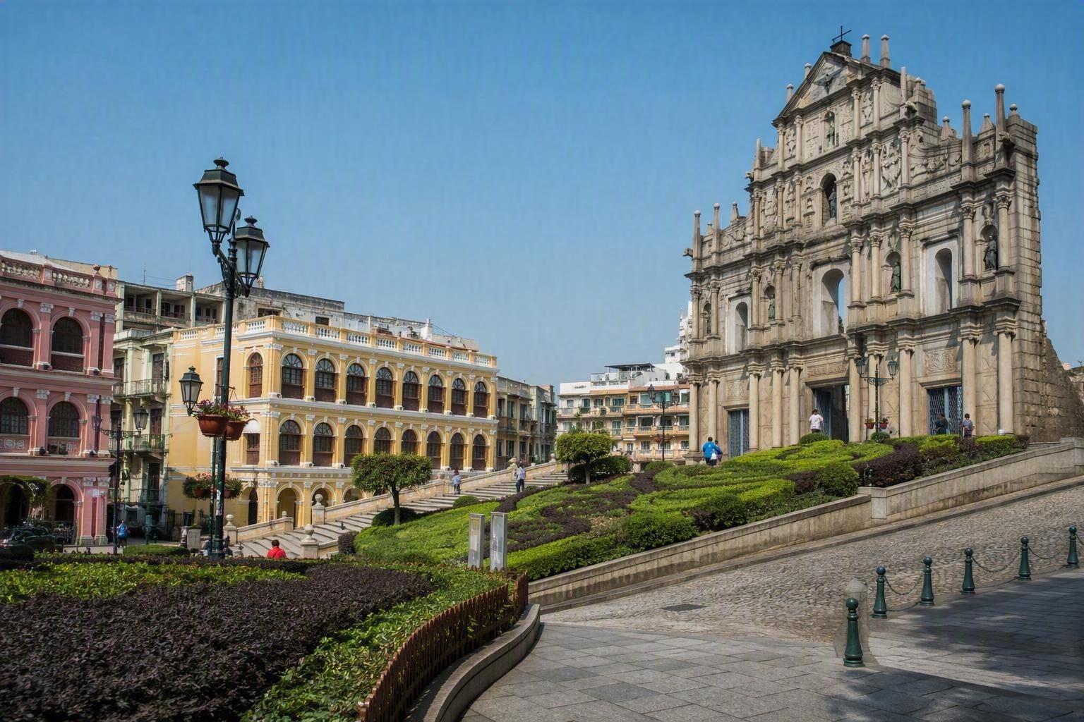 Preview image for the article "What to do in Macau: 10 must-try activities"